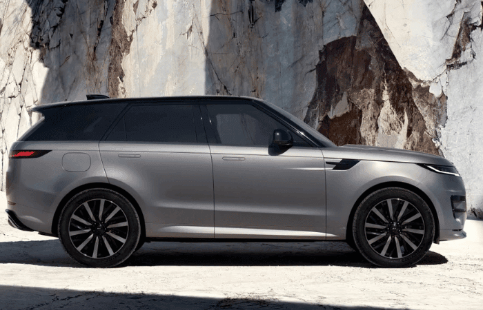 El Range Rover Sport se vuelve eléctrico y llega con 609 km de autonomía y 850 Nm V12MAGAZINE Range Rover Sport Electric