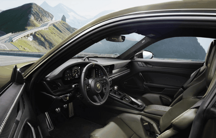 Porsche 911 GT3: una joya exclusiva inspirada en los Alpes V12MAGAZINE Porsche 911 GT3