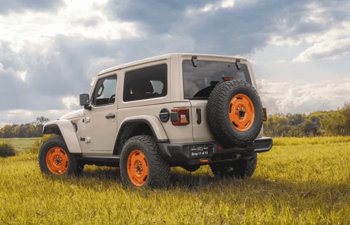Jeep Wrangler JL-2A: el clásico CJ-2A revive 80 años después con una edición especial V12MAGAZINE Jeep Wrangler JL-2A 2027