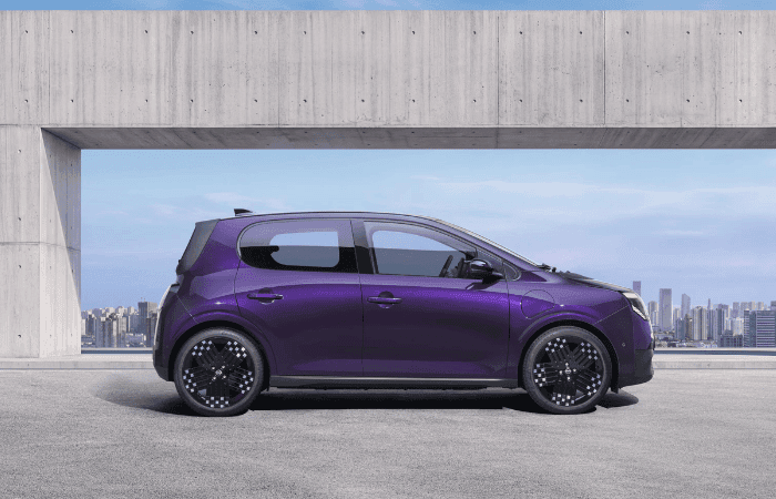 Nissan Pixo: el pequeño eléctrico que llega con 259 km de autonomía y Gemini V12MAGAZINE Nissan Pixo