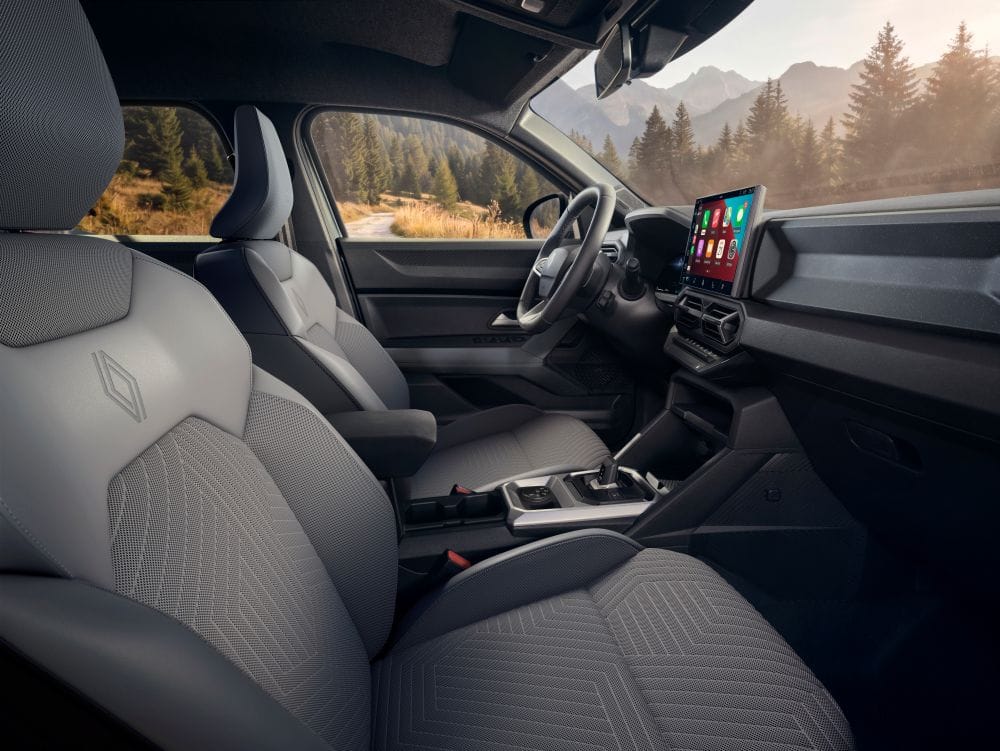 El Renault Duster Hybrid E-Tech 4x4 llegó a Colombia y ahora es automática V12MAGAZINE Renault Duster Hybrid E-Tech 4x4 estrena en Colombia una fórmula inédita para el modelo: más potencia, electrificación, tracción inteligente y transmisión automática. V12MAGAZINE