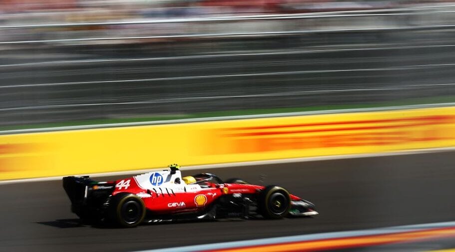 Kimi Antonelli domina el caos estratégico del primer GP del Madring V12MAGAZINE Kimi Antonelli no necesitó la pole para quedarse con la primera victoria de la Fórmula 1 en el Madring. En Madrid, la carrera se decidió tanto desde el volante como desde el muro. V12MAGAZINE