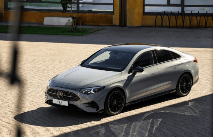 Mercedes-Benz CLA 220 4MATIC: el nuevo híbrido que puede rodar en modo eléctrico V12MAGAZINE Mercedes-Benz CLA 220 4MATIC