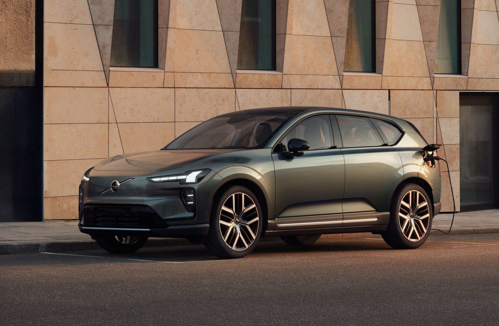Salón de París 2026: 12 carros nuevos que revelan hacia dónde va la industria automotriz V12MAGAZINE París reúne eléctricos deportivos, SUV familiares y modelos urbanos en una edición que revela las prioridades de una industria en plena transformación. V12MAGAZINE