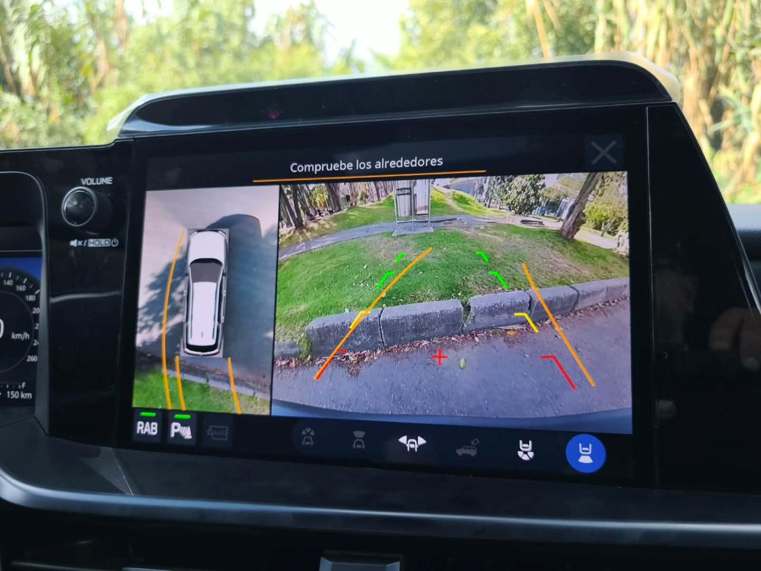 La séptima generación de la Subaru Outback cambia radicalmente su imagen y se acerca al mundo SUV sin abandonar el Bóxer, el Symmetrical AWD y su espíritu aventurero. La probamos para descubrir qué ofrece realmente en Colombia. V12MAGAZINE